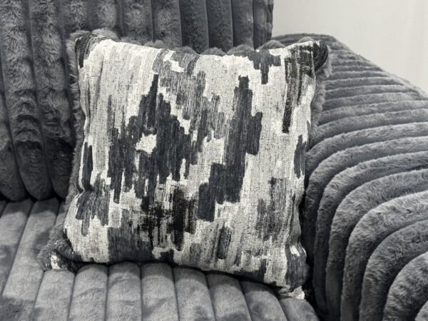 12b94196-f263-4d36-aad9-f52bc8bffa71.jpg S340 Nashville (Grey)