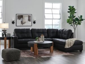 Ashley 170-04 Sectional