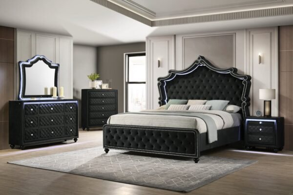 Kingdom Black 4PC OR 5PC Set - Queen, King