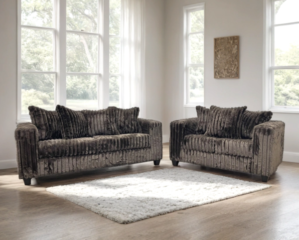 510 Chocolate - Sofa & Loveseat Set