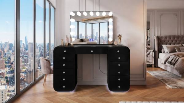 7.png A-VM08 Emily (Black)