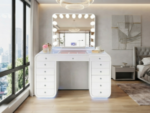 A-VM08 Emily (White)