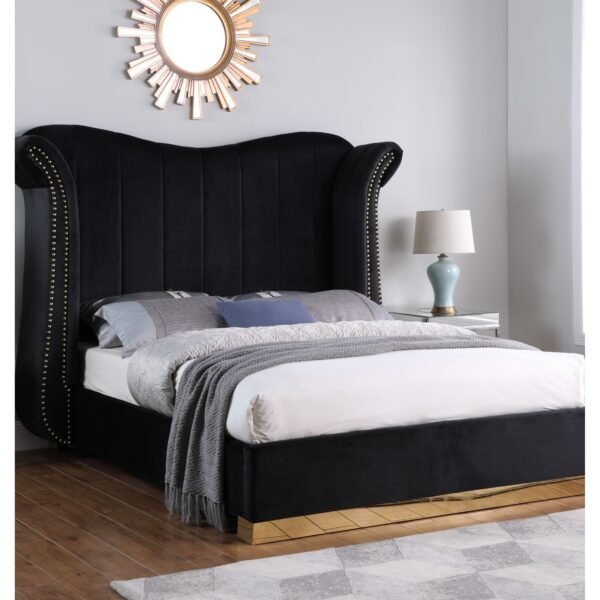 B400 Luna (Black) 66"H