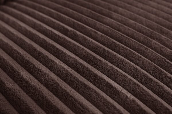 S7033 Yash (Brown)