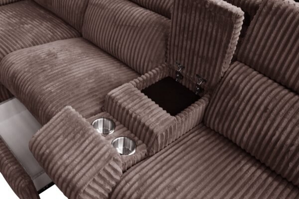S7033 Yash (Brown)