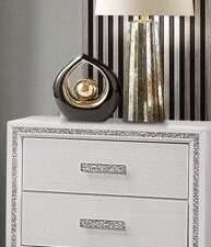 LILY NIGHTSTAND