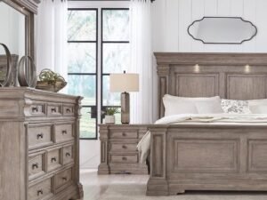 b916-58-mood-v-b_orig-1.jpg Ashley B916 5PC Bedroom Set, Queen & King