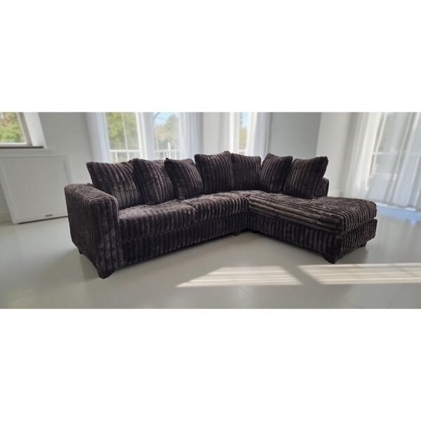 S300 Gia Sectional (Chocolate)