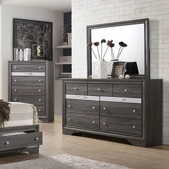 B1950 Hannah (Grey)