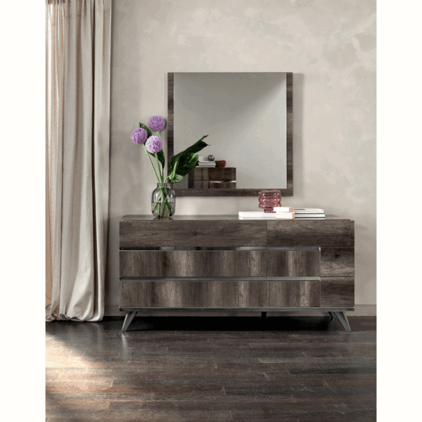 Medea Collection