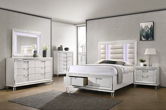 200 - White Bedroom Set (KING ONLY)