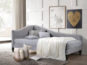 mary-silver_orig.jpg Mary Silver - Daybed
