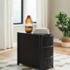 t208-117_orig-1.jpg T208-117 - End Table (USB-A / USB-C Ports)